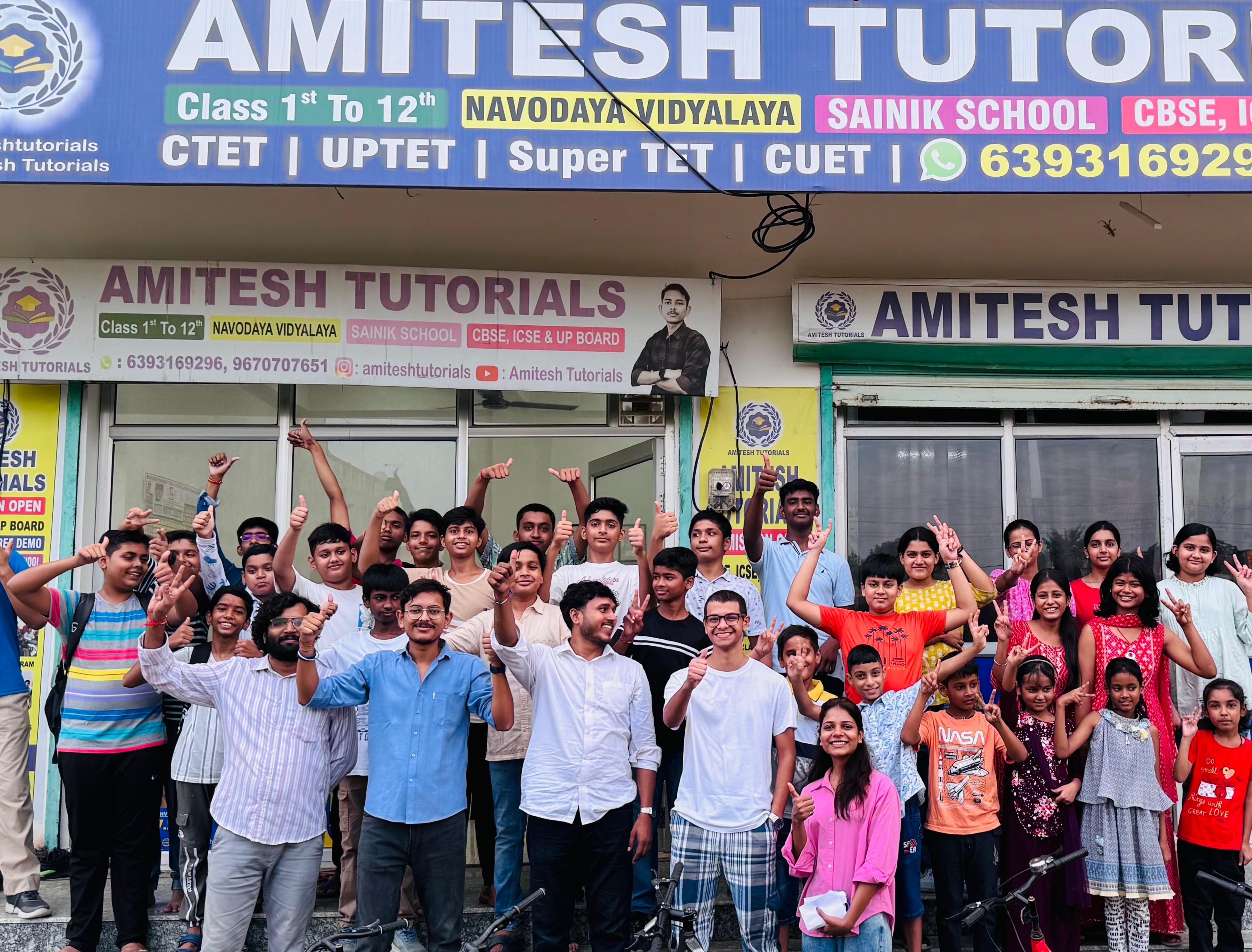 Classroom at Amitesh Tutorials